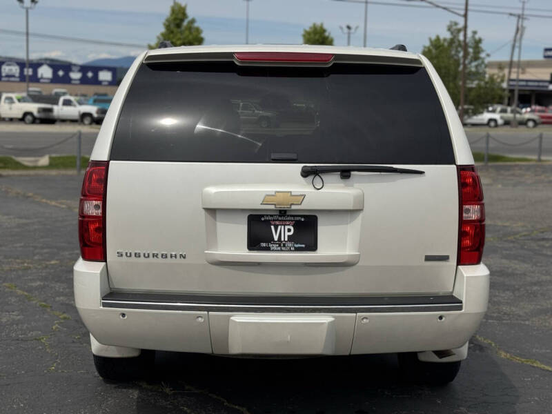 2011 Chevrolet Suburban LTZ