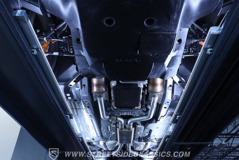 2022 Ford Mustang Mach 1