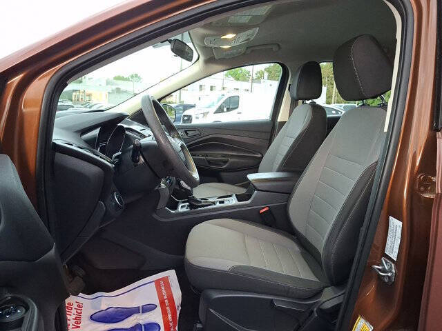 2017 Ford Escape S