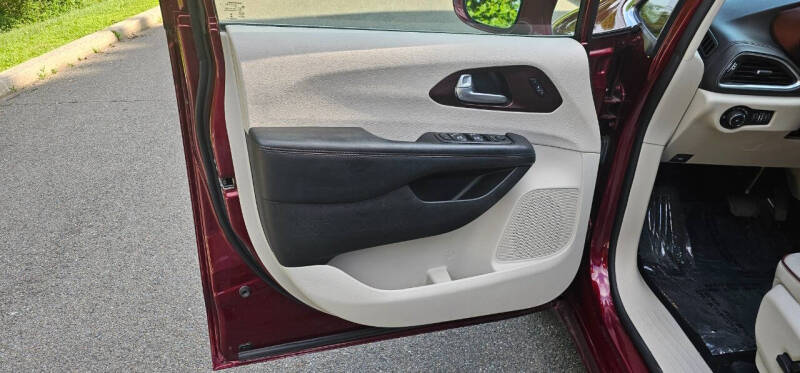 2017 Chrysler Pacifica Limited