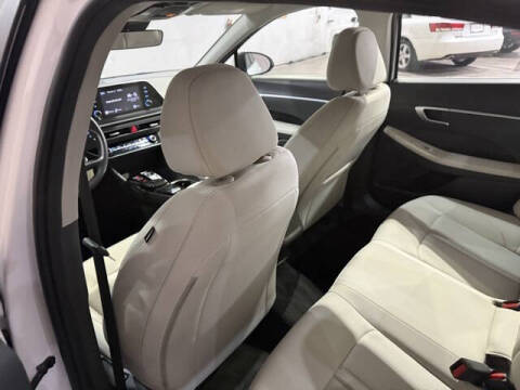 2023 Hyundai Sonata SE