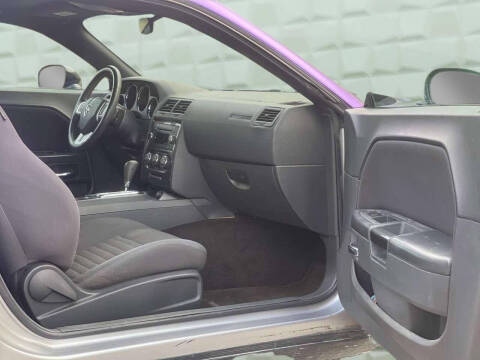 2014 Dodge Challenger SXT