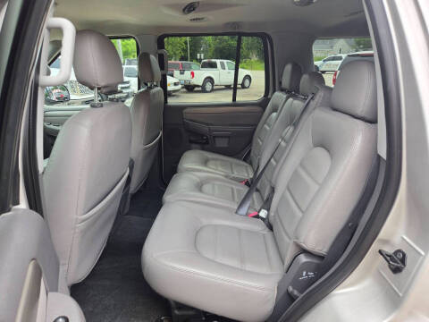 2005 Ford Explorer XLT