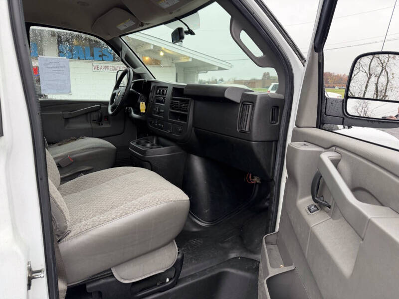 2020 Chevrolet Express 2500