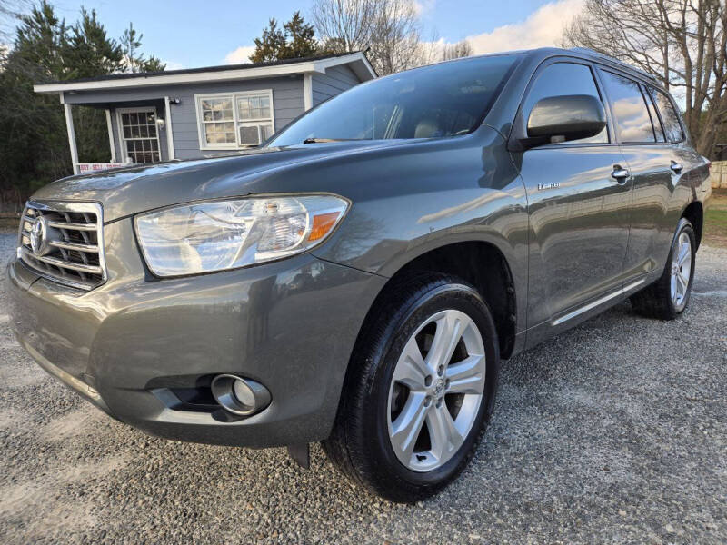 2008 Toyota Highlander for sale at Marks and Son Used Cars in Athens GA