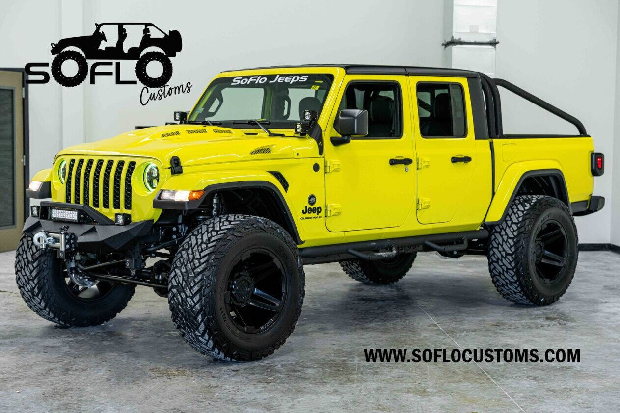 2023 JEEP Gladiator Pickup - $65,995