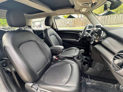 2015 MINI Hardtop 2 Door Cooper