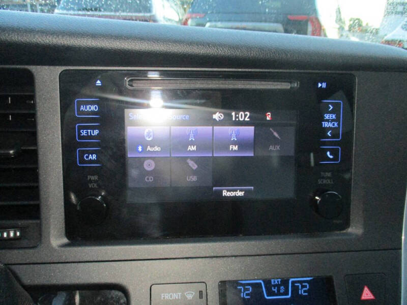 2017 Toyota Sienna L 7-Passenger