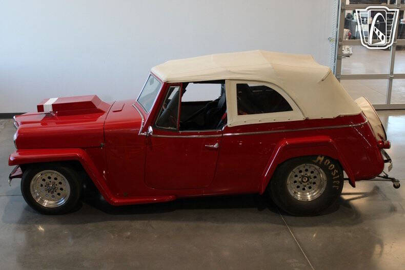 1950 Willys Jeepster