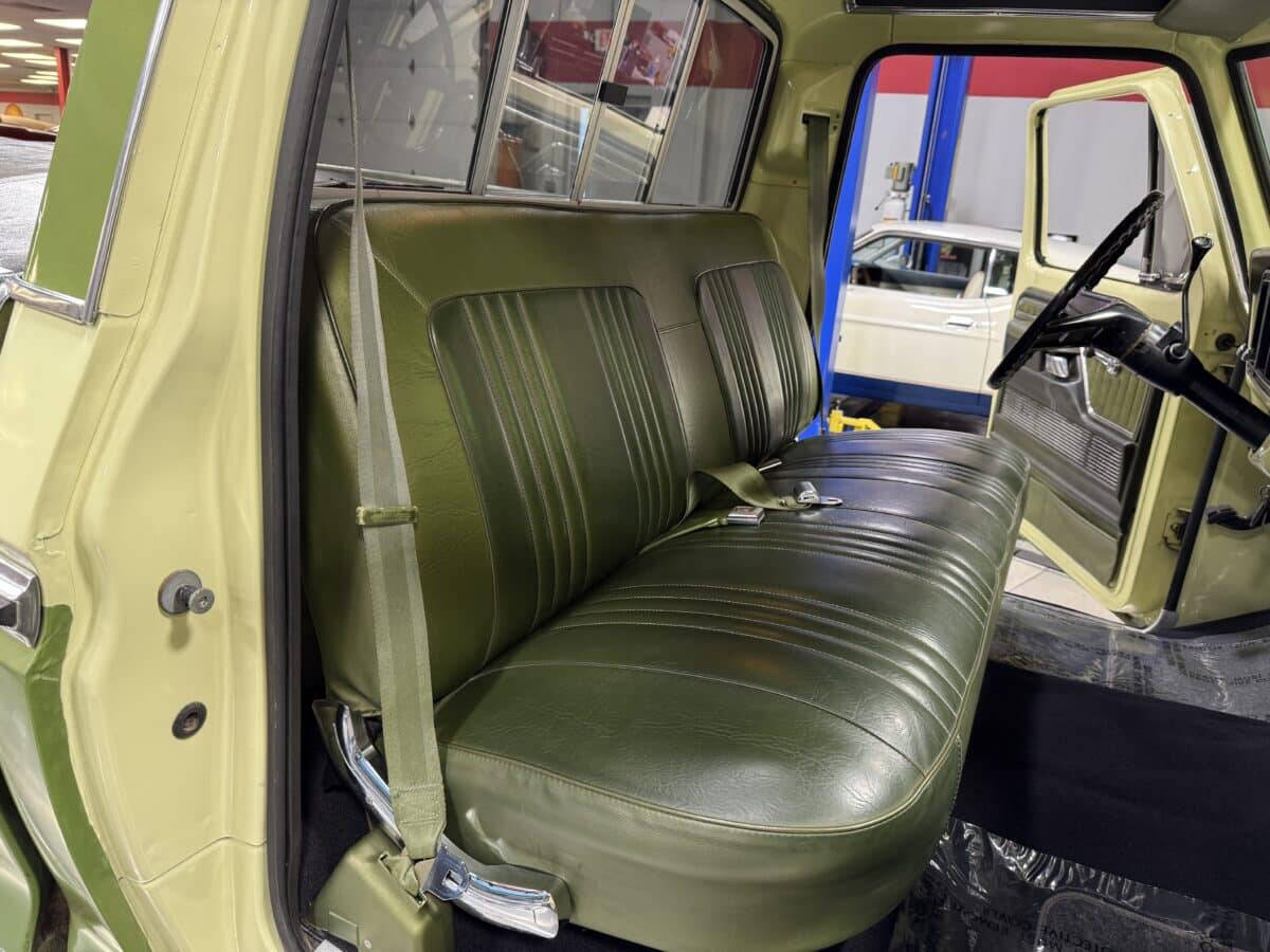 1976 Ford F-150 36