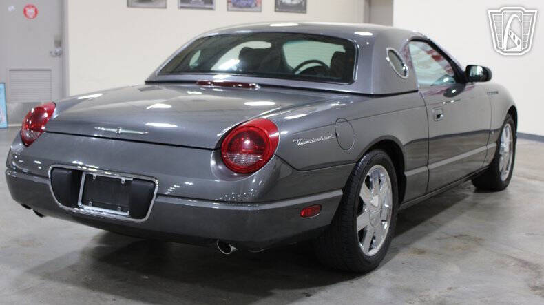 2003 Ford Thunderbird