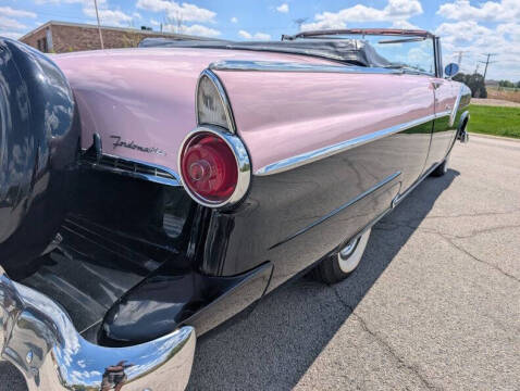 1955 Ford Sunliner