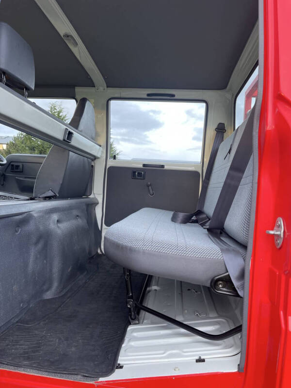 1997 Toyota ToyoAce Crew Cab