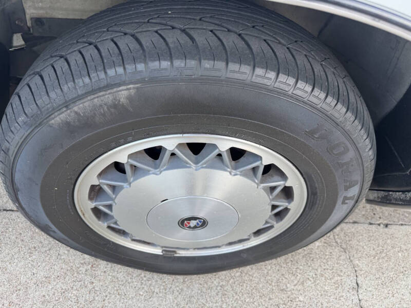 1995 Buick LeSabre Custom