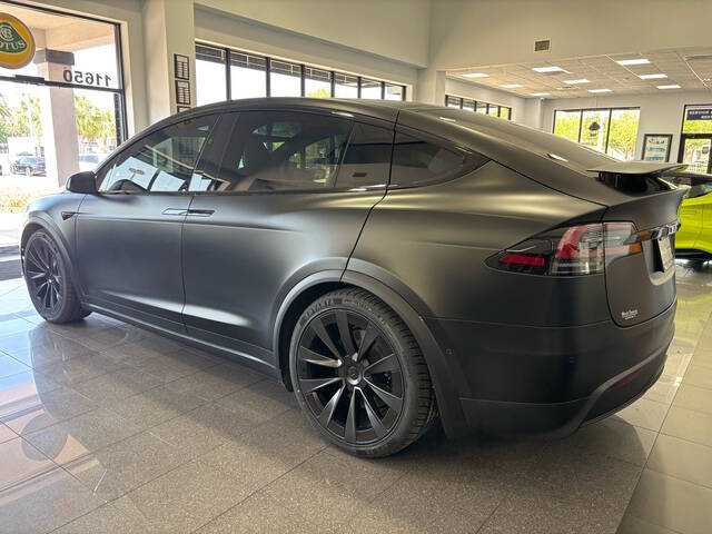 2023 Tesla Model X 3