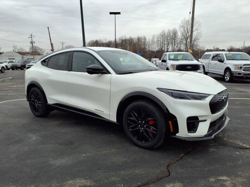 2025 Ford Mustang Mach-E Premium