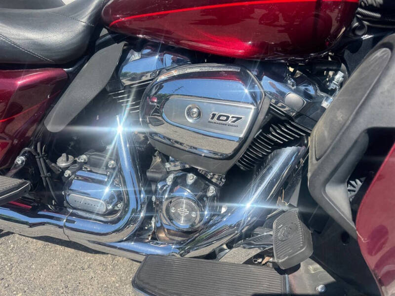 2017 Harley-Davidson FLHTK -