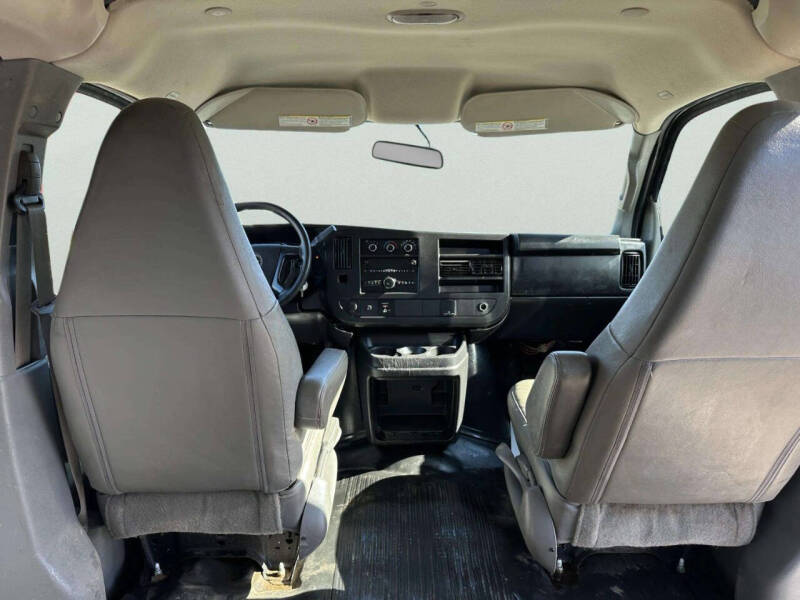 2016 Chevrolet Express 2500