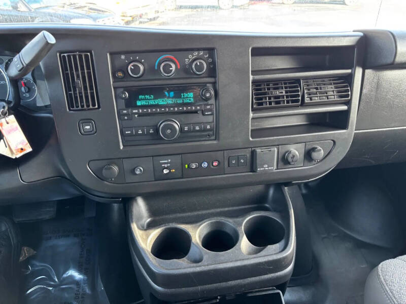 2019 Chevrolet Express 2500