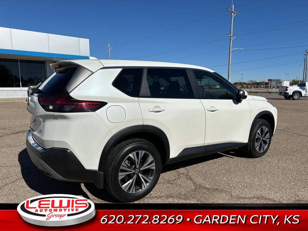 2022 Nissan Rogue for sale at Lewis Chevrolet of Garden City in Garden City, KS