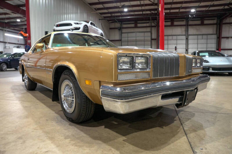 1977 Oldsmobile Cutlass Supreme