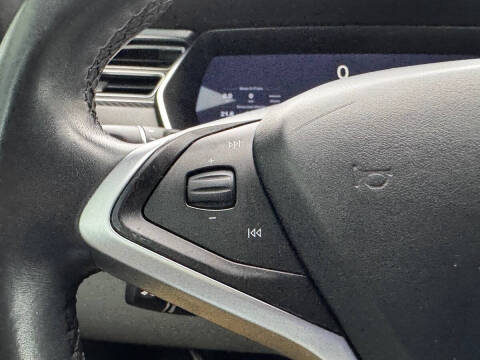 2016 Tesla Model S