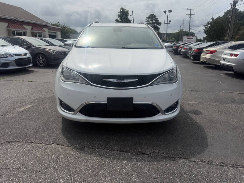 2017 Chrysler Pacifica Limited