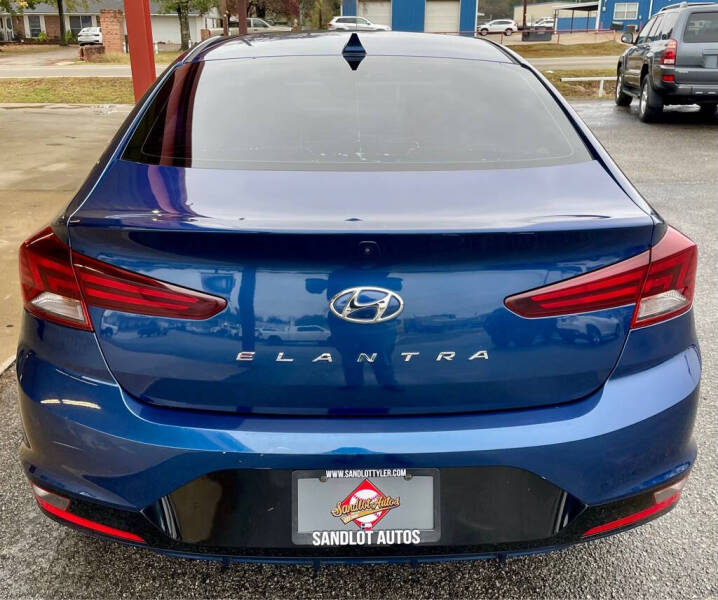 2020 Hyundai Elantra