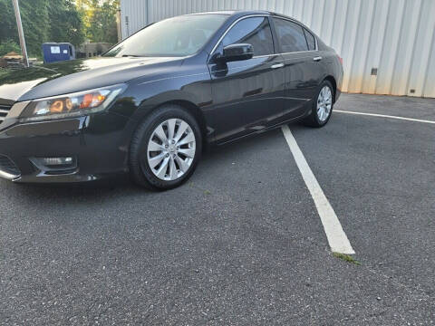 2015 Honda Accord for sale at HESSCars.com in Charlotte NC