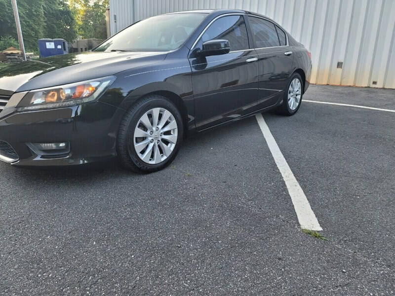 2015 Honda Accord for sale at HESSCars.com in Charlotte NC