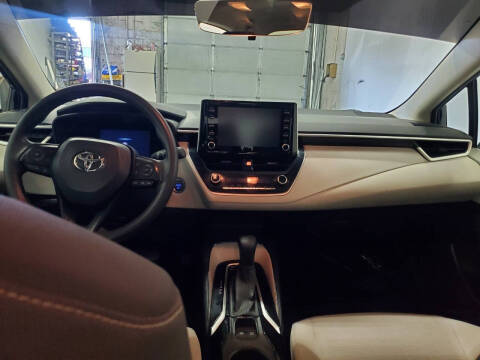 2020 Toyota Corolla Hybrid LE