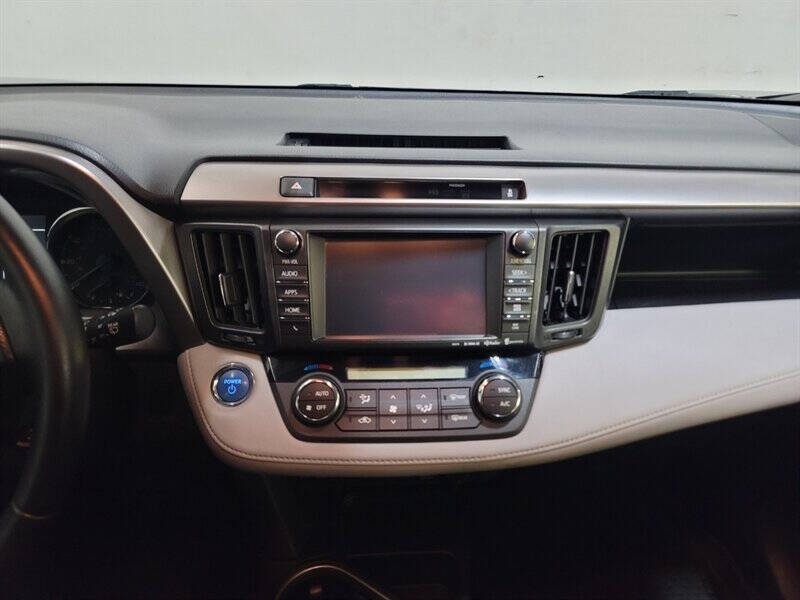 2016 Toyota RAV4 Hybrid XLE