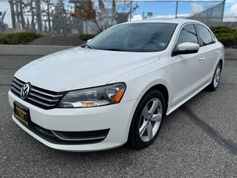 2013 Volkswagen Passat for sale at Bright Star Motors in Tacoma WA