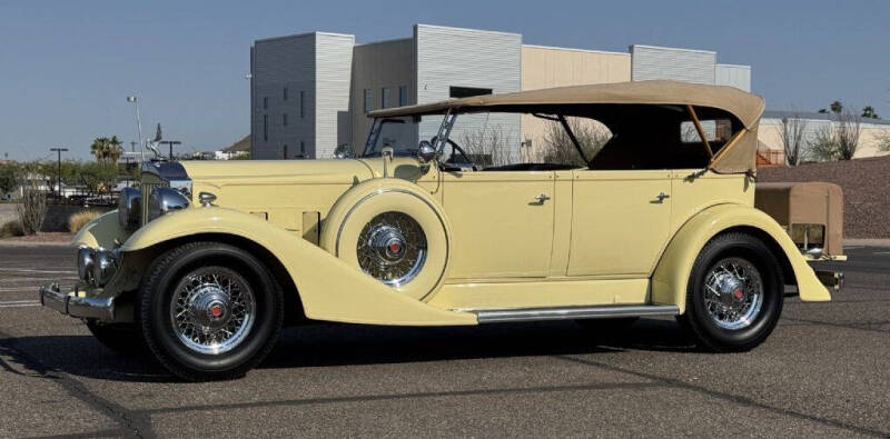 1933 Packard Eight