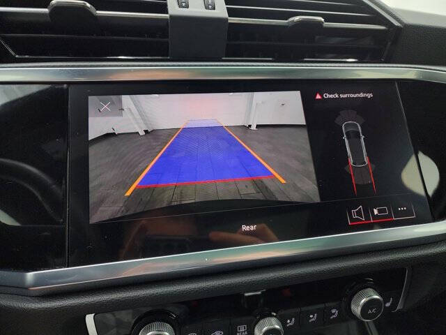 2024 Audi Q3 quattro S line Premium 45 TFSI