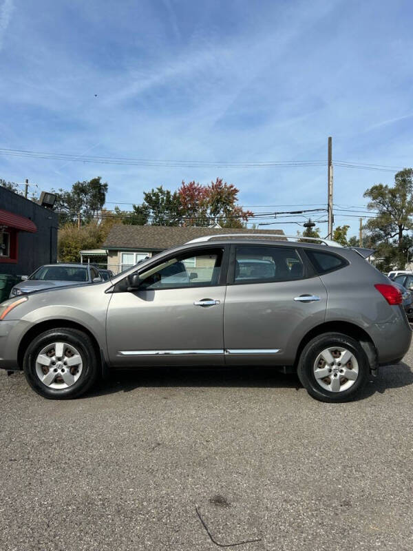 2014 Nissan Rogue Select S photo 8