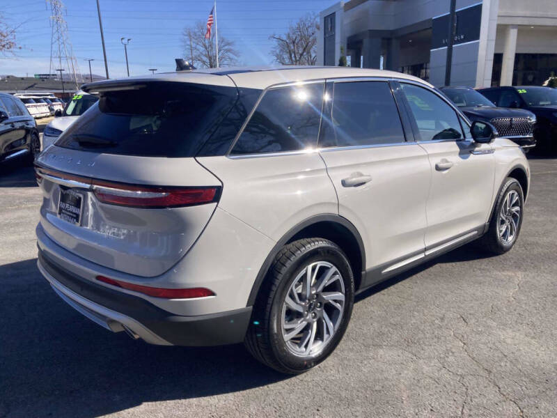 2023 Lincoln Corsair Standard