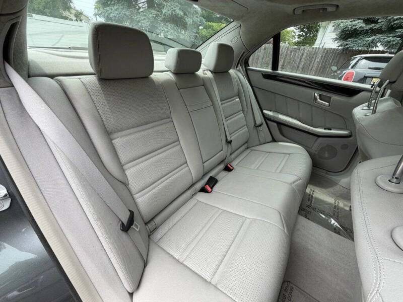 2011 Mercedes-Benz E-Class E 63 AMG