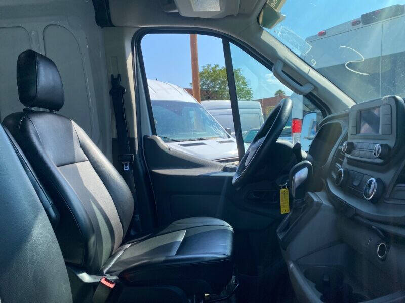 2020 Ford Transit