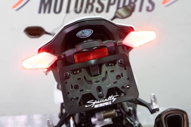 2025 BMW S 1000 RR