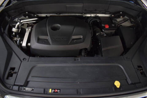 2018 Volvo XC90 T5 Momentum 7-Passenger