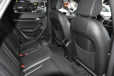 2015 Audi Q3 2.0T quattro Prestige