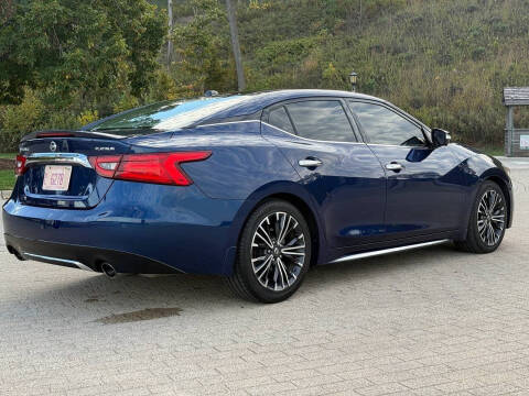 2017 Nissan Maxima Platinum
