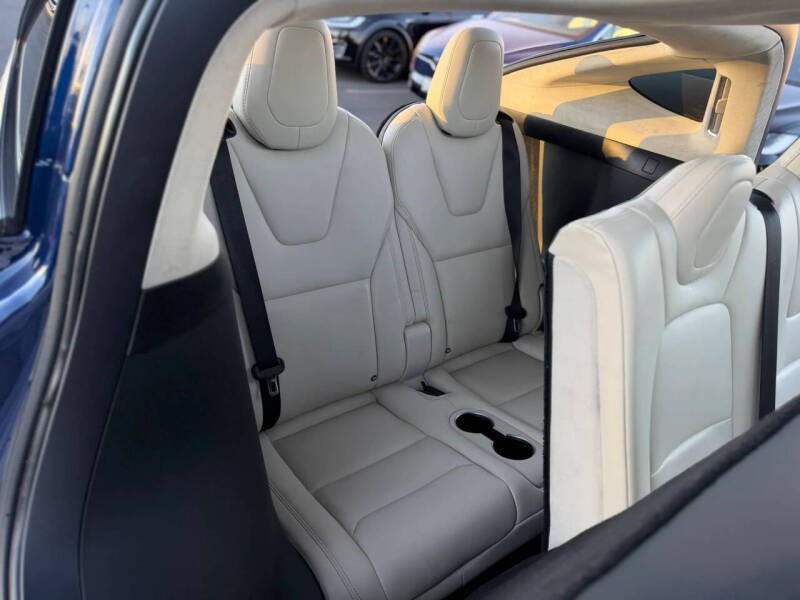 2017 Tesla Model X