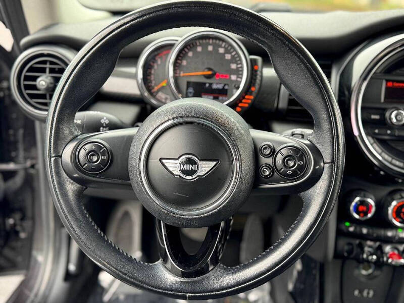 2015 MINI Hardtop 2 Door Cooper