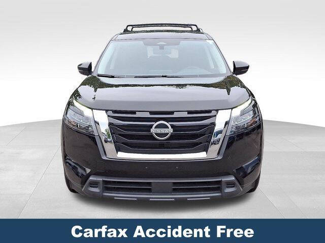 2023 Nissan Pathfinder SV