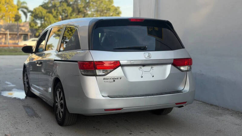 2014 Honda Odyssey LX