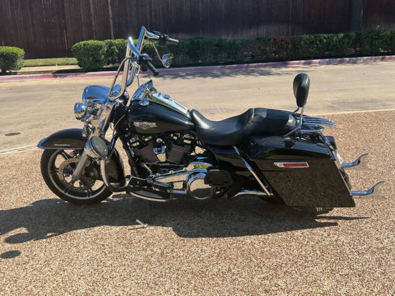 2022 Harley-Davidson Road King