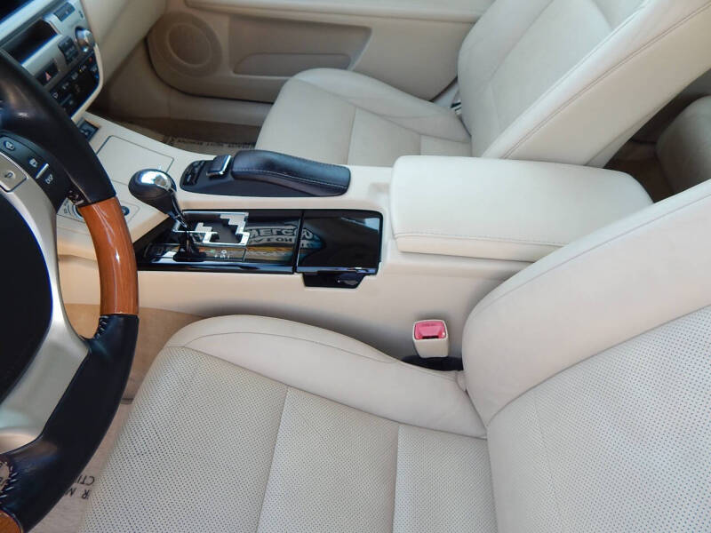 2013 Lexus ES 300h