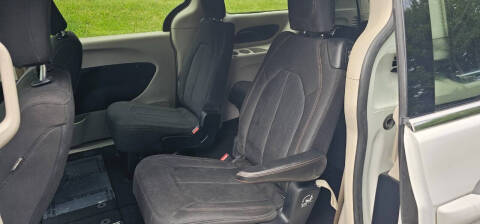 2017 Chrysler Pacifica Touring